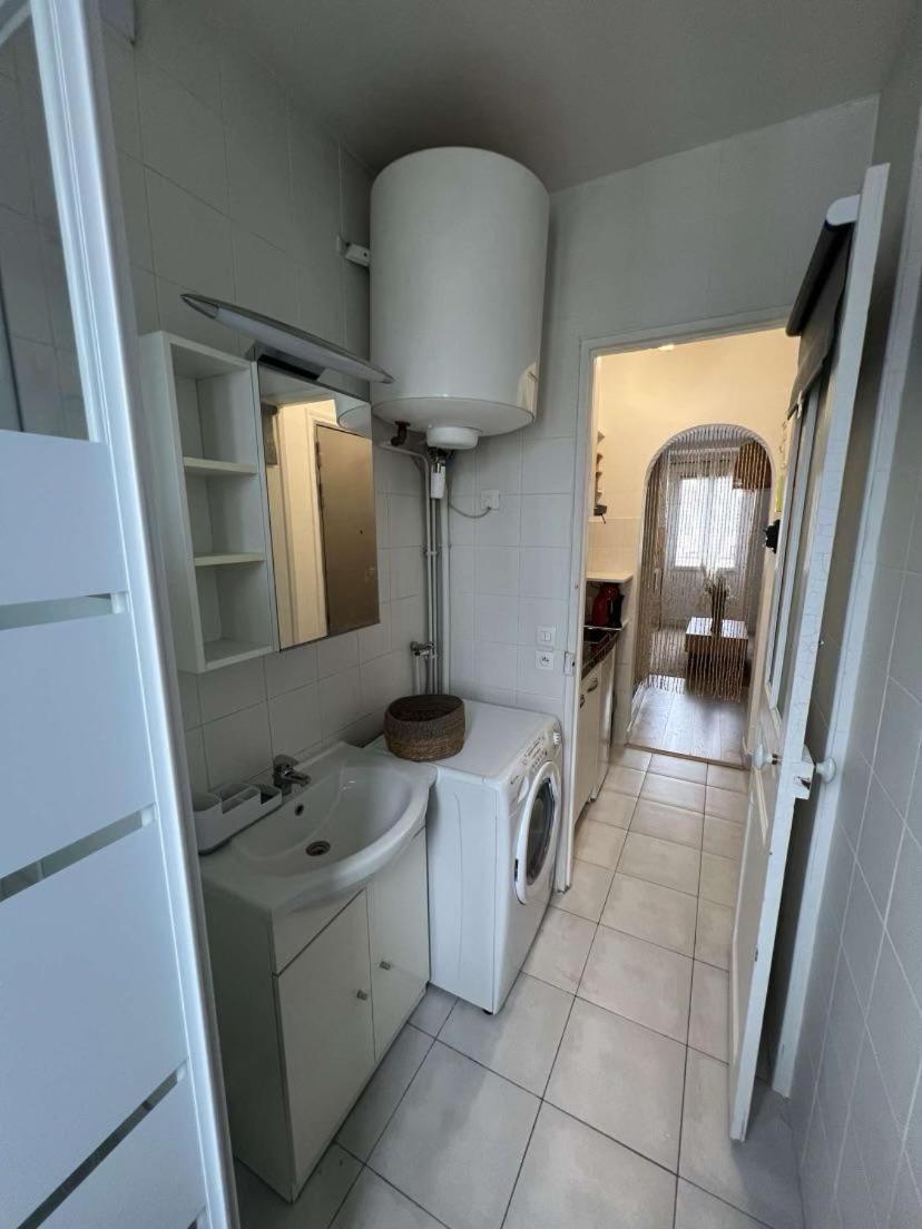 Charmant Appartement Aux Portes De Paris - 2Pax Saint-Ouen  Luaran gambar